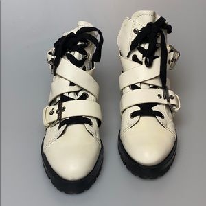 Dolce Vita (white boots)